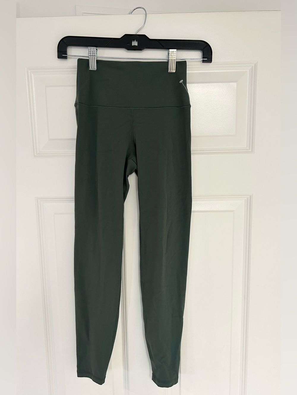 Old Navy Active High-Rise Sage Green Leggings